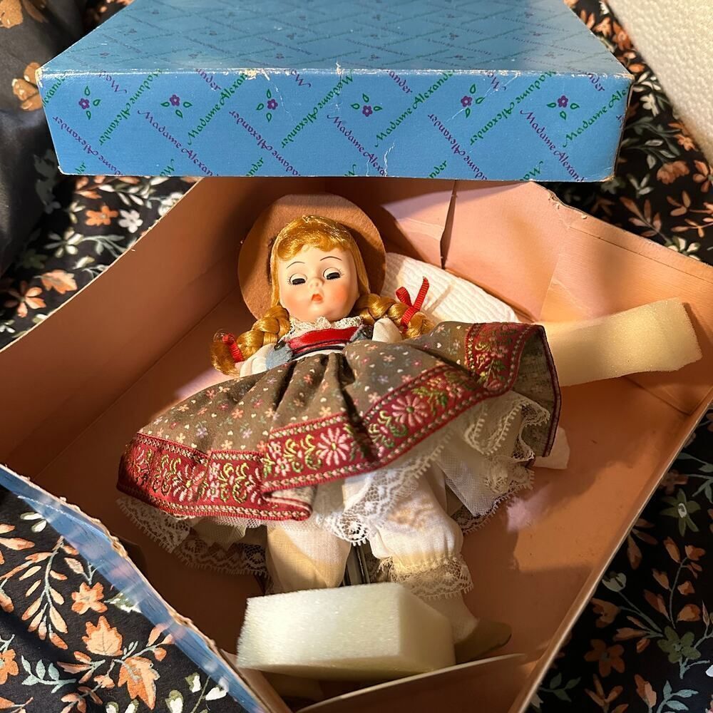 Madame Alexander Austria Doll #532 with Box